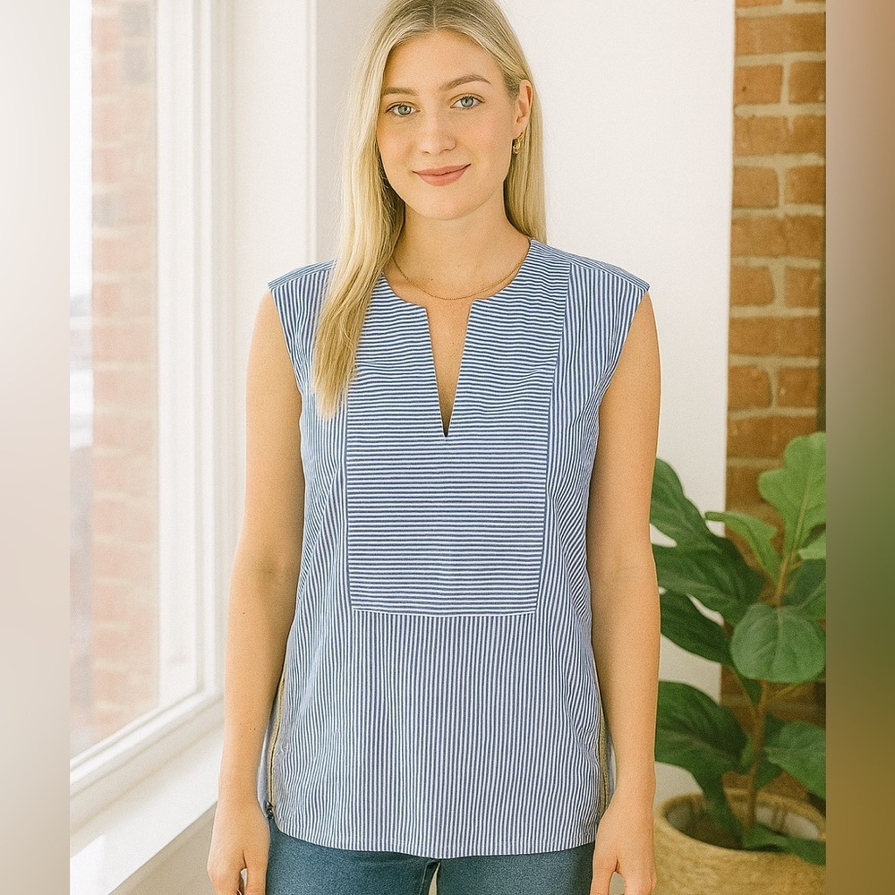J. Crew Blue White Stripe Blouse w/ gold side zippers V-neck Sleeveless Top sz 2